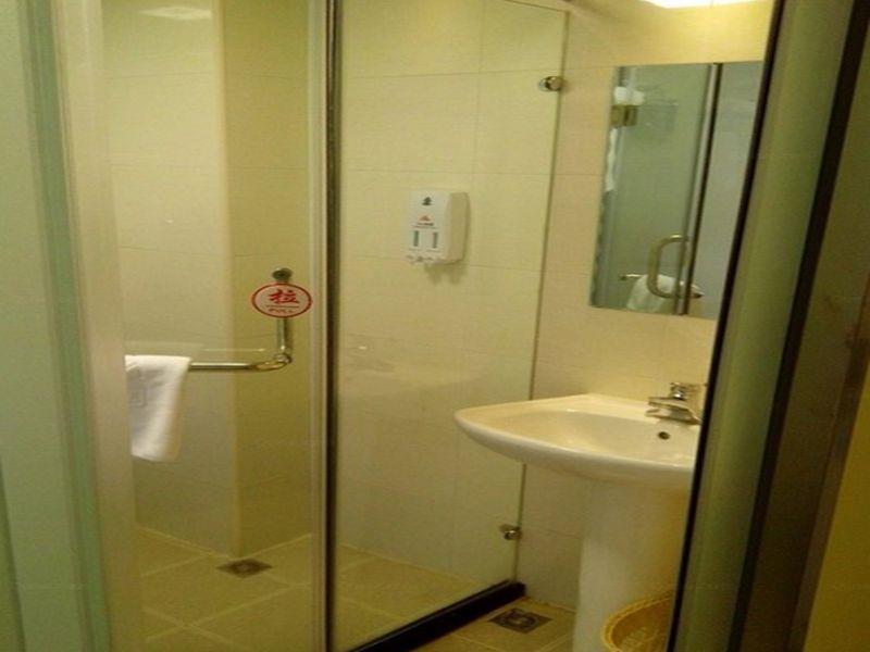 Greentree Alliance Beijing Film Academy Hotel Екстериор снимка