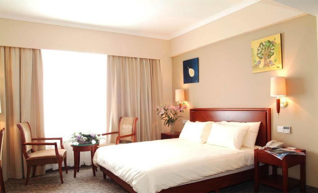 Greentree Alliance Beijing Film Academy Hotel Екстериор снимка
